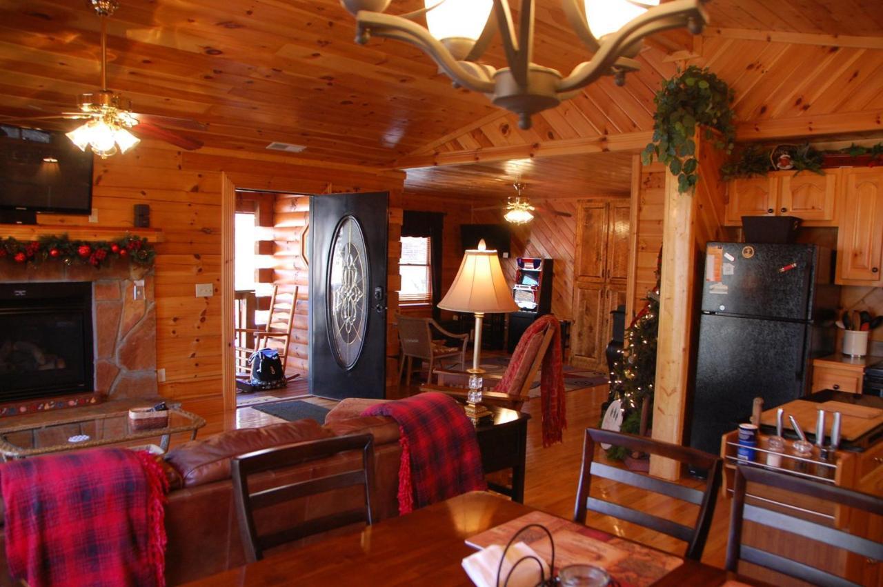 His Promises Cabin بيدجن فورج المظهر الخارجي الصورة