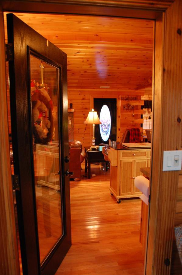 His Promises Cabin بيدجن فورج المظهر الخارجي الصورة