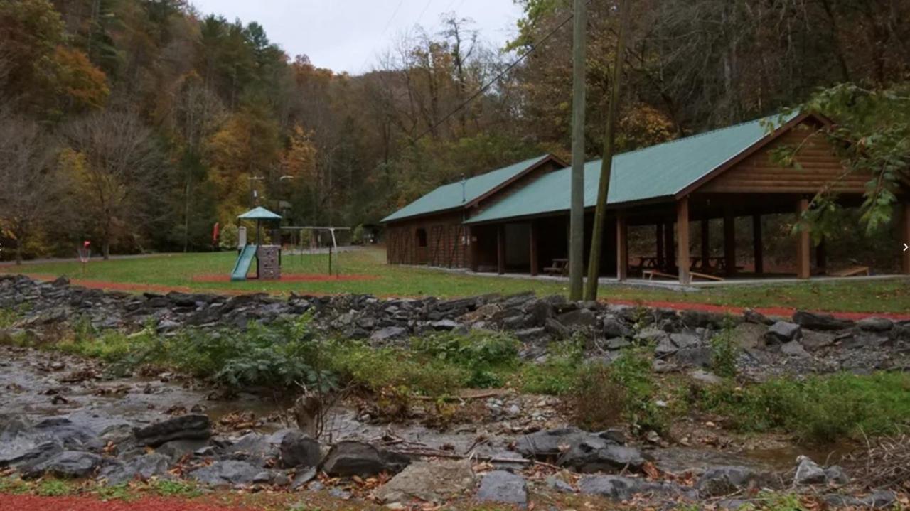 His Promises Cabin بيدجن فورج المظهر الخارجي الصورة